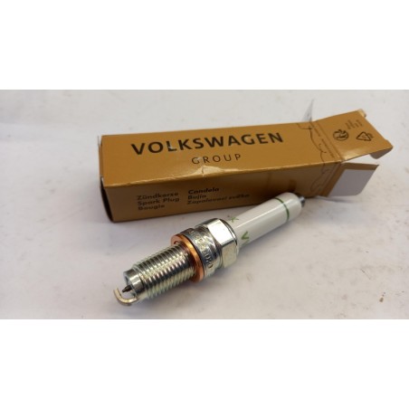 Bougie VAG 04E905602D Pièce d'origine oem Bougie VAG 04E905602D Pièce d'origine oem