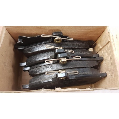 Plaquettes De Freins MITSUBISHI MR407944 Pièce d'origine oem Plaquettes De Freins MITSUBISHI MR407944 Pièce d'origine oem