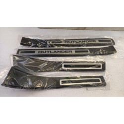 Garniture Pour Seuil MITSUBISHI MZ313906  Pièce d'origine oem