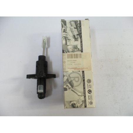 Maître-Cylindre D''Embrayage VAG 6Q0721388D Pièce d'origine oem Maître-Cylindre D''Embrayage VAG 6Q0721388D Pièce d'origine oem