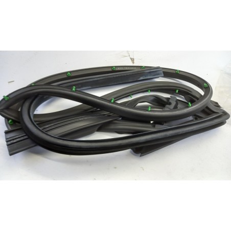 Pièces D''Auto VAG 8H0837911C Pièce d'origine oem Pièces D''Auto VAG 8H0837911C Pièce d'origine oem
