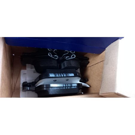 Plaquettes De Freins VOLVO 32287430 Pièce d'origine oem Plaquettes De Freins VOLVO 32287430 Pièce d'origine oem