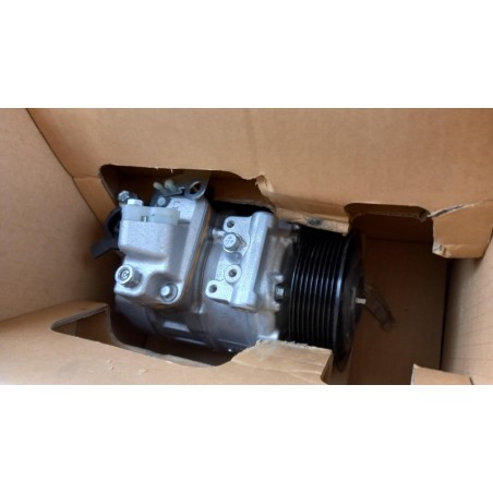 Compresseur De Climatisation LAND ROVER LR014064  Pièce d'origine oem