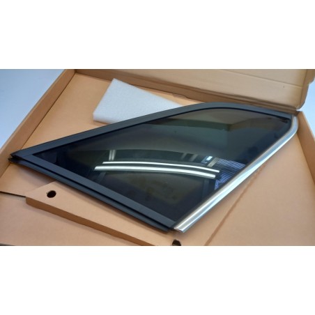 Fenêtre Latérale FORD 1787080 BM51N297B01NF Pièce d'origine oem Fenêtre Latérale FORD 1787080 BM51N297B01NF Pièce d'origine oem