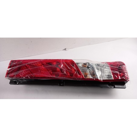 Feu Arrière IVECO 5801523221  Pièce d'origine oem