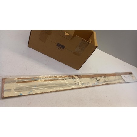 Film Décoratif RENAULT 990422381R Pièce d'origine oem Film Décoratif RENAULT 990422381R Pièce d'origine oem