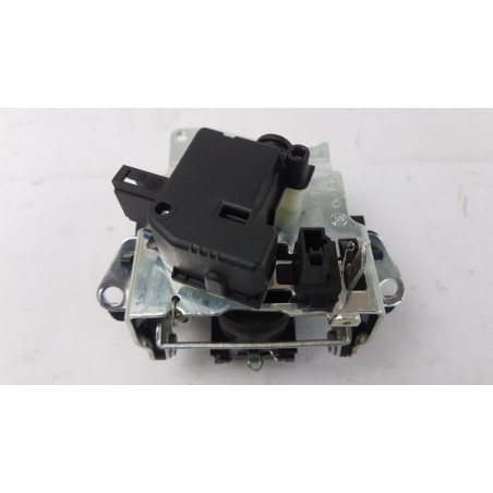 Poignée De Hayon VAG 1U0827565A Pièce d'origine oem Poignée De Hayon VAG 1U0827565A Pièce d'origine oem