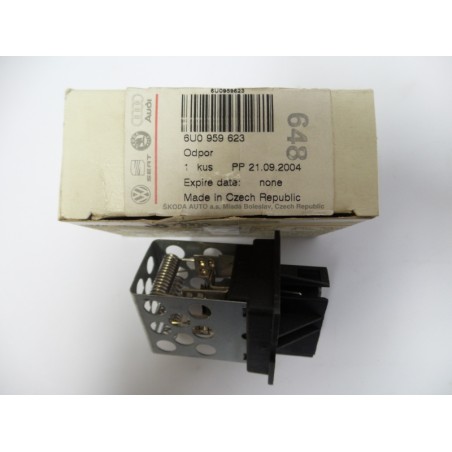 Résistance Pour Ventilateur Intérieur VAG 6U0959623 Pièce d'origine oem Résistance Pour Ventilateur Intérieur VAG 6U0959623 Pièce d'origine oem