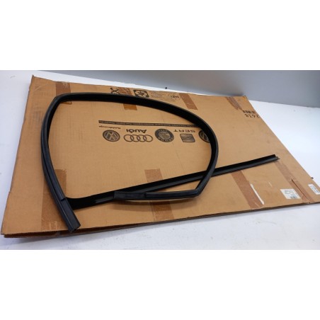 Guide Vitres VAG 1H4837431 Pièce d'origine oem Guide Vitres VAG 1H4837431 Pièce d'origine oem