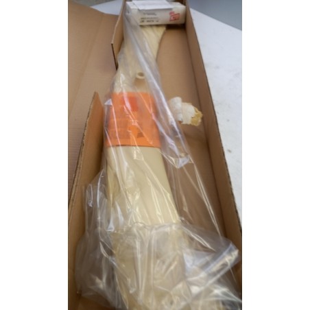 Pièces D''Auto VAG 8D0071640 Pièce d'origine oem Pièces D''Auto VAG 8D0071640 Pièce d'origine oem