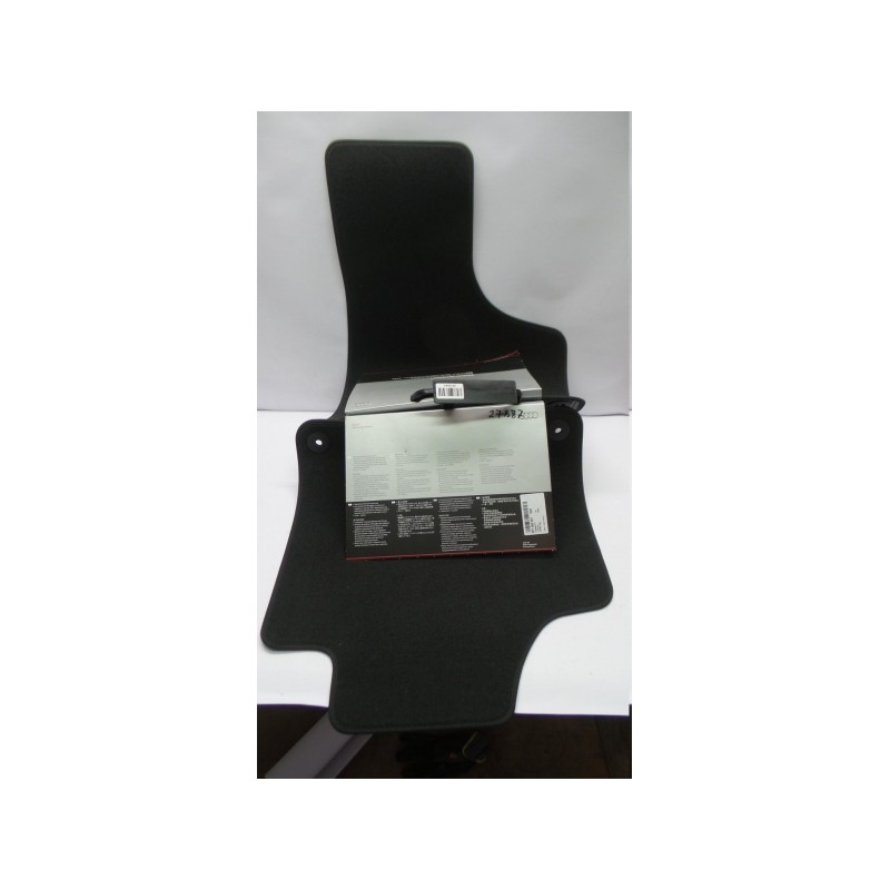 Ensemble De Tapis De Sol VAG 8P1863691QJN  Pièce d'origine oem