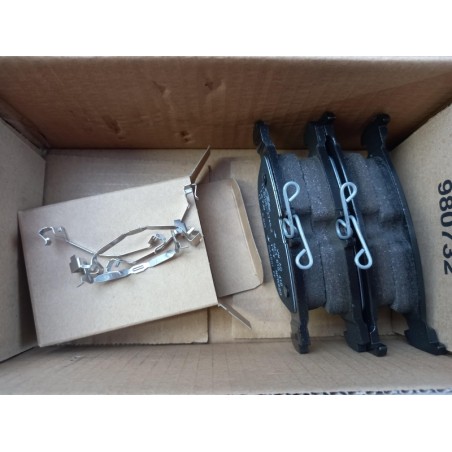 Plaquettes De Freins VAG 8Y0698451 Pièce d'origine oem Plaquettes De Freins VAG 8Y0698451 Pièce d'origine oem