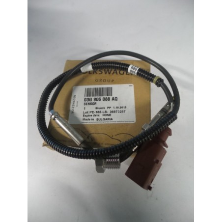 Capteur Pour Température Des Gaz D''Échappement VAG 03G906088AQ Pièce d'origine oem Capteur Pour Température Des Gaz D''Échappement VAG 03G906088AQ Pièce d'origine oem