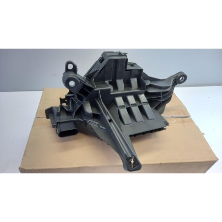 Boîte À Fusibles MERCEDES-BENZ A2135403639 Pièce d'origine oem Boîte À Fusibles MERCEDES-BENZ A2135403639 Pièce d'origine oem