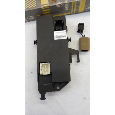 Unité De Contrôle RENAULT 7701210015 Pièce d'origine oem Unité De Contrôle RENAULT 7701210015 Pièce d'origine oem