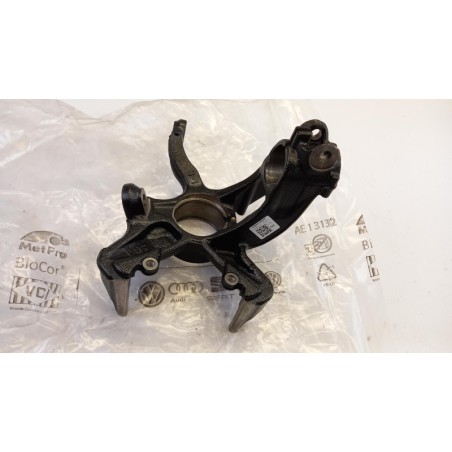 Fusée D''Essieu VAG 2Q0407255AF Pièce d'origine oem Fusée D''Essieu VAG 2Q0407255AF Pièce d'origine oem