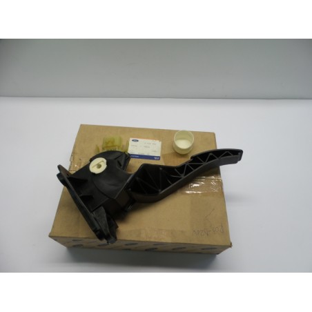 Pédale D''Accélérateur FORD 4728384 1C119F836AD Pièce d'origine oem Pédale D''Accélérateur FORD 4728384 1C119F836AD Pièce d'origine oem