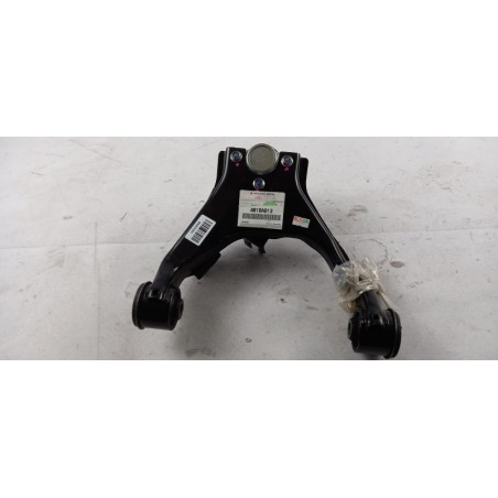 Bras De Commande De La Voie MITSUBISHI 4010A013  Pièce d'origine oem