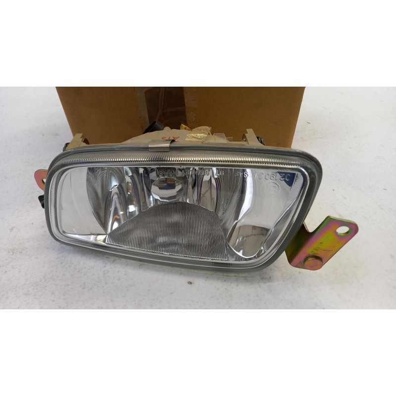Phares Antibrouillard MITSUBISHI MR508189  Pièce d'origine oem