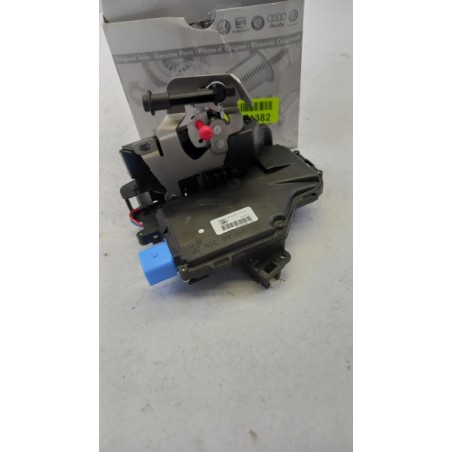 Serrure De Porte VAG 4E0839016 Pièce d'origine oem Serrure De Porte VAG 4E0839016 Pièce d'origine oem