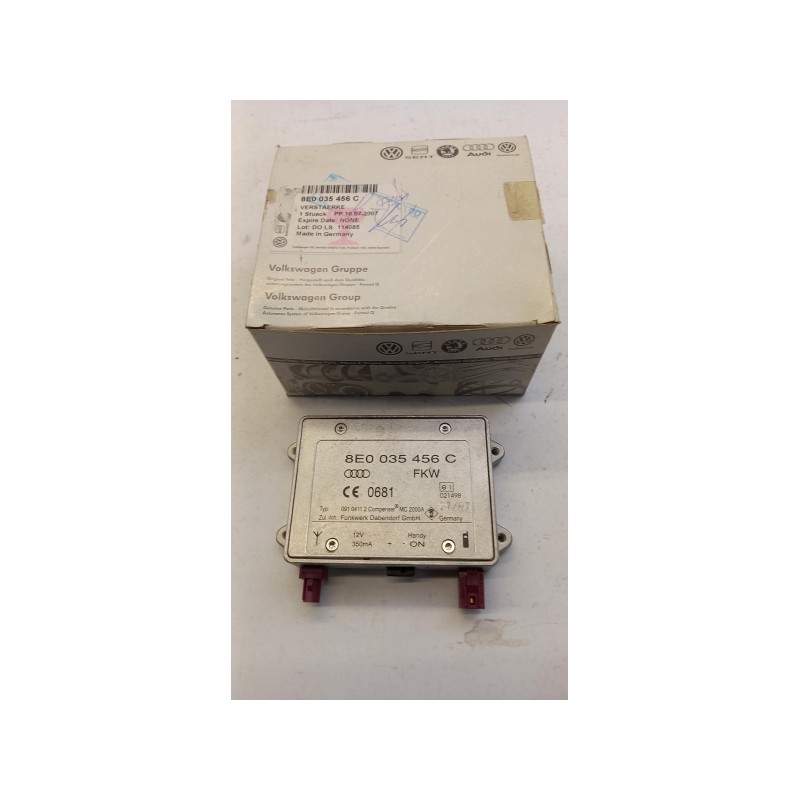 Amplificateur VAG 8E0035456C  Pièce d'origine oem