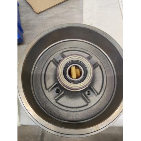 Tambour De Frein RENAULT 8200276843 Pièce d'origine oem Tambour De Frein RENAULT 8200276843 Pièce d'origine oem
