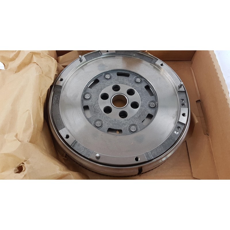 Volant D''Inertie PEUGEOT/CITROEN 0532W4  Pièce d'origine oem