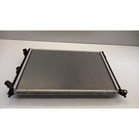 Radiateur De Refroidissement Du Moteur RENAULT 7701044076  Pièce d'origine oem