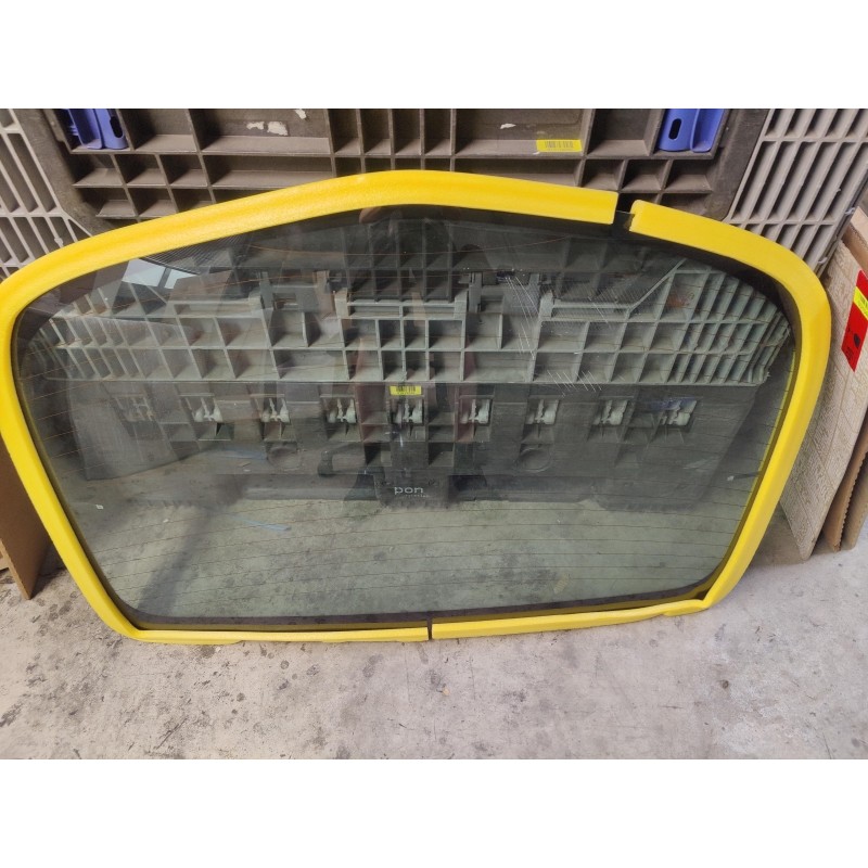 Pare-Brise Arrière RENAULT 8200120624  Pièce d'origine oem