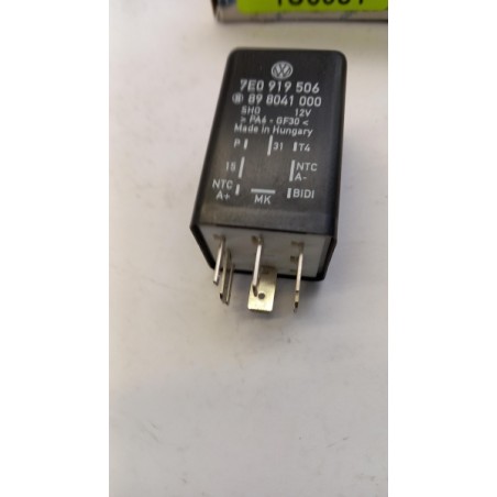 Relais FORD 1221519 3M218C616AA Pièce d'origine oem