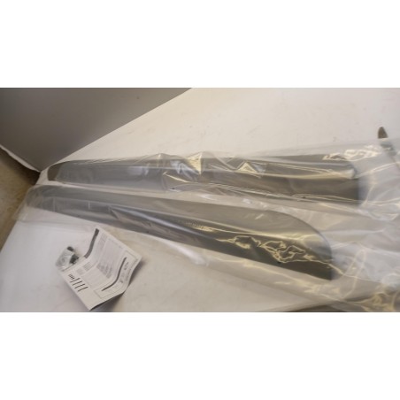 Couvercle Pour Seuil De Porte SUZUKI 990E061M03000 990E061M03 Pièce d'origine oem Couvercle Pour Seuil De Porte SUZUKI 990E061M03000 990E061M03 Pièce d'origine oem