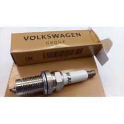 Bougie VAG 101905626A  Pièce d'origine oem