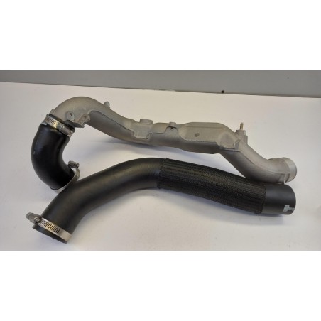 Tuyau D''Admission Du Turbocompresseur MAZDA RF8B1324X Pièce d'origine oem Tuyau D''Admission Du Turbocompresseur MAZDA RF8B1324X Pièce d'origine oem