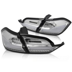 Feux arrière LED chromés pour Ford Fiesta MK8 17-21 Hatchback