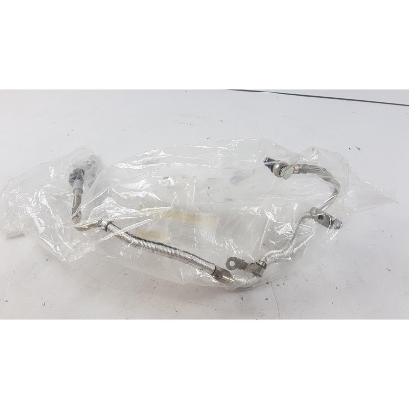 Tuyau LAND ROVER LR057381  Pièce d'origine oem