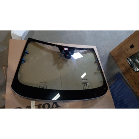 Pare-Brise LAND ROVER LR138675  Pièce d'origine oem
