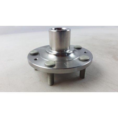 Moyeu De Roue MAZDA GP9A33060B Pièce d'origine oem Moyeu De Roue MAZDA GP9A33060B Pièce d'origine oem
