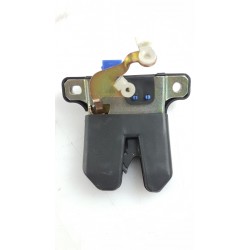 Verrouillage Du Hayon VAG 4B5827505D01C  Pièce d'origine oem