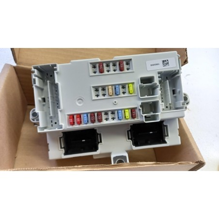 Boîte À Fusibles FIAT GROUP K68233381AD  Pièce d'origine oem