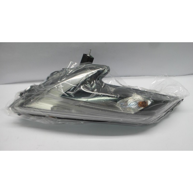 Phare NISSAN B6120BV80K  Pièce d'origine oem