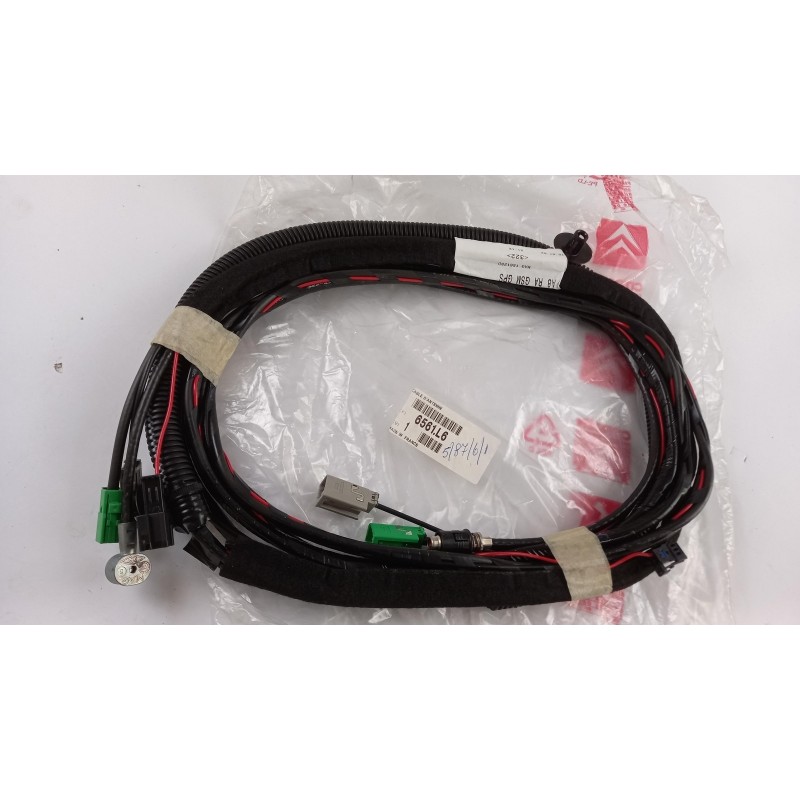 Câble D''Antenne PEUGEOT/CITROEN 6561L6  Pièce d'origine oem