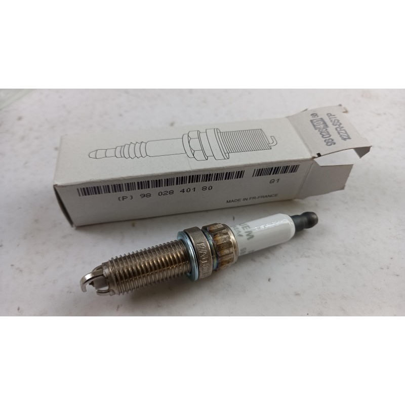 Bougie PEUGEOT/CITROEN 9802840180  Pièce d'origine oem