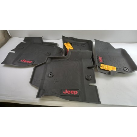 Ensemble De Tapis De Sol FIAT GROUP K82215203AE  Pièce d'origine oem