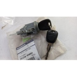 Pièces D''Auto NISSAN 251504A00H  Pièce d'origine oem