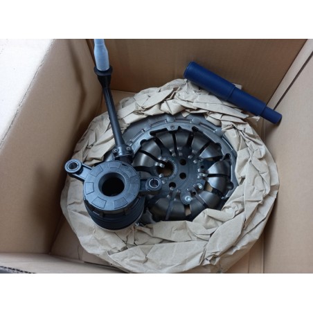 Kit D''Embrayage RENAULT 302182890R Pièce d'origine oem Kit D''Embrayage RENAULT 302182890R Pièce d'origine oem