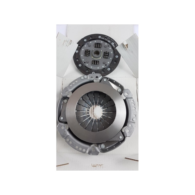 Kit D''Embrayage NISSAN 30300CR10B  Pièce d'origine oem