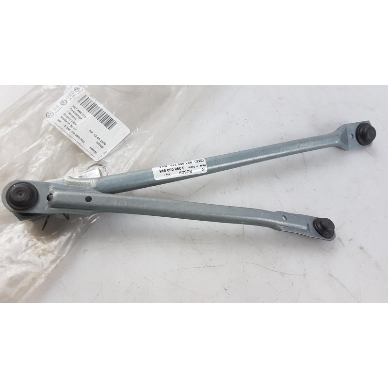 Lien D''Essuie-Glace VAG 8E1955319  Pièce d'origine oem