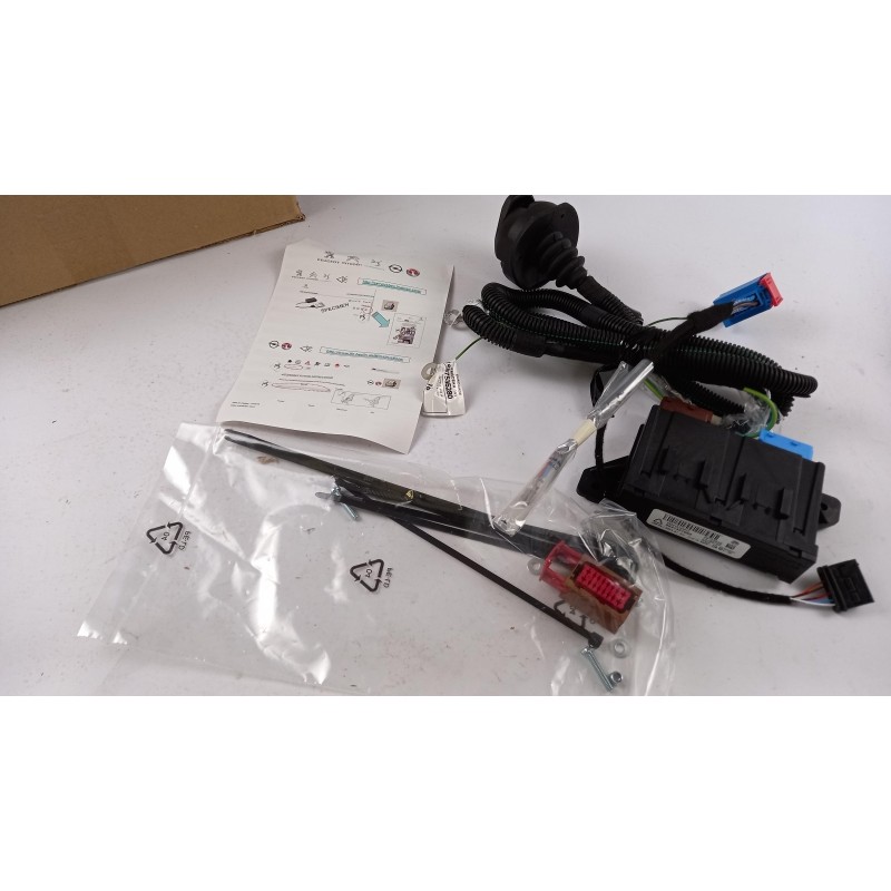 Faisceaux De Câbles PEUGEOT/CITROEN 1687535280  Pièce d'origine oem