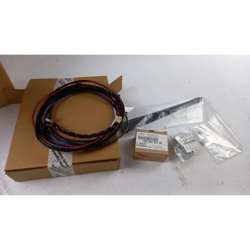 Kit De Connexion Multimédia PORSCHE 95804490013  Pièce d'origine oem