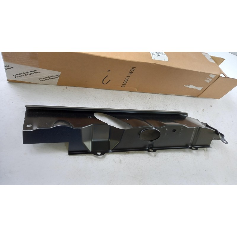 Couvercle De Moteur PORSCHE 99310628914  Pièce d'origine oem